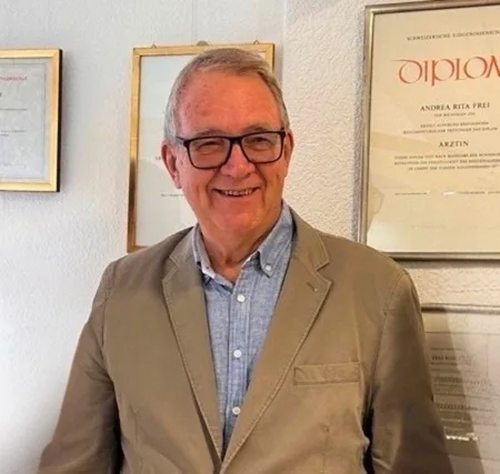 Dr. med. Bernhard Arnet
